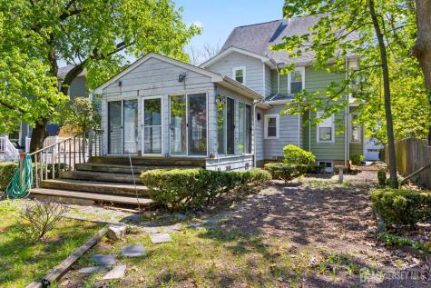 19 Clinton Place Metuchen NJ 08840