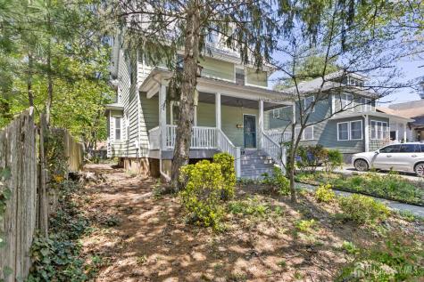 19 Clinton Place Metuchen NJ 08840