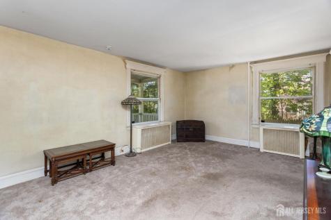 19 Clinton Place Metuchen NJ 08840