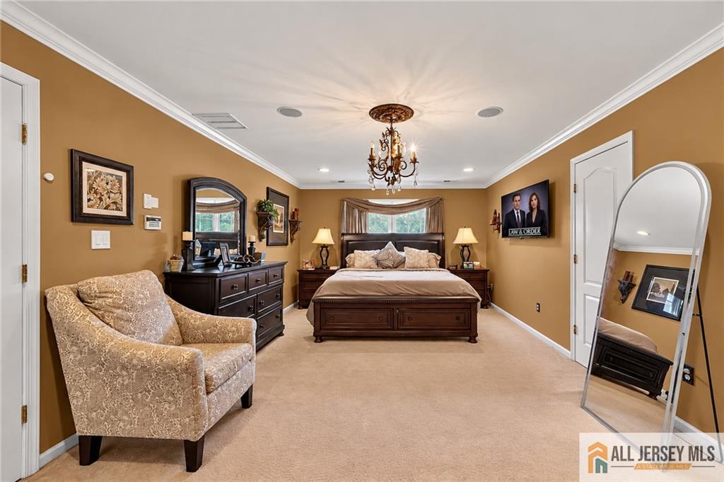 10 Treetops Drive Monroe NJ 08831