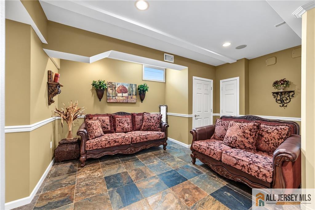 10 Treetops Drive Monroe NJ 08831