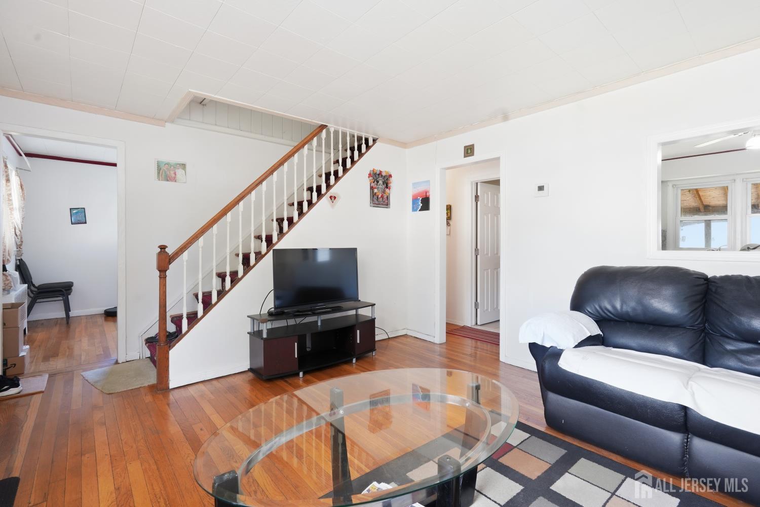 111 Goodrich Street Iselin NJ 08830