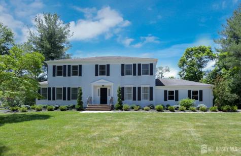6 Dana Court South Brunswick NJ 08540