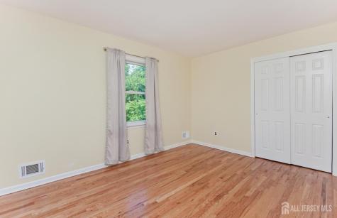 6 Dana Court South Brunswick NJ 08540