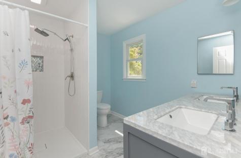 6 Dana Court South Brunswick NJ 08540