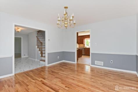 6 Dana Court South Brunswick NJ 08540