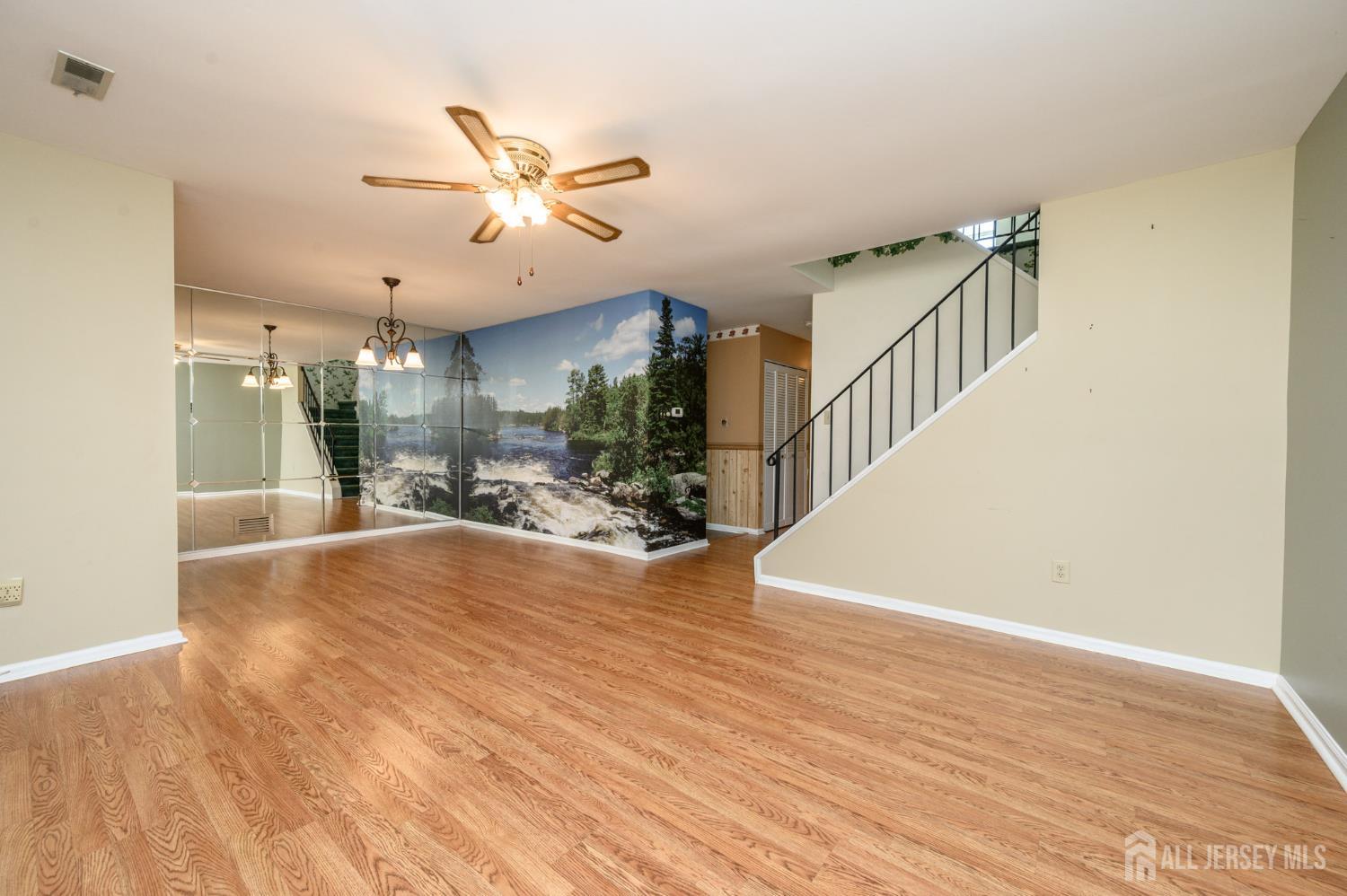 39 River Bank Drive Florence NJ 08554
