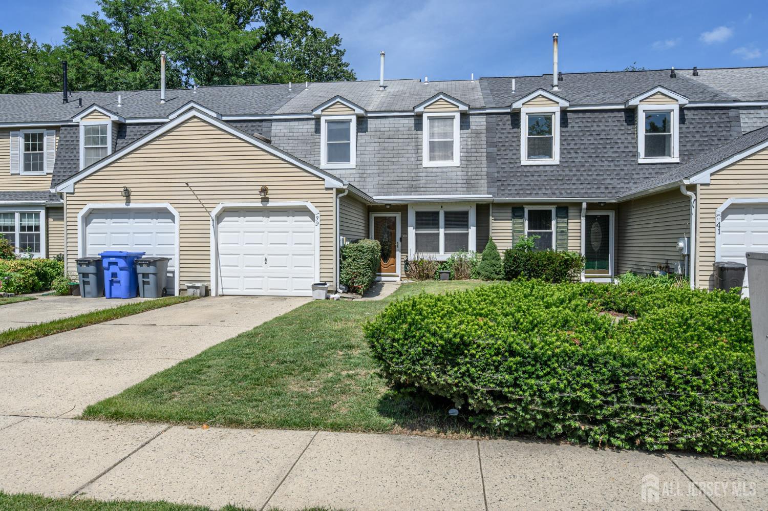 39 River Bank Drive Florence NJ 08554