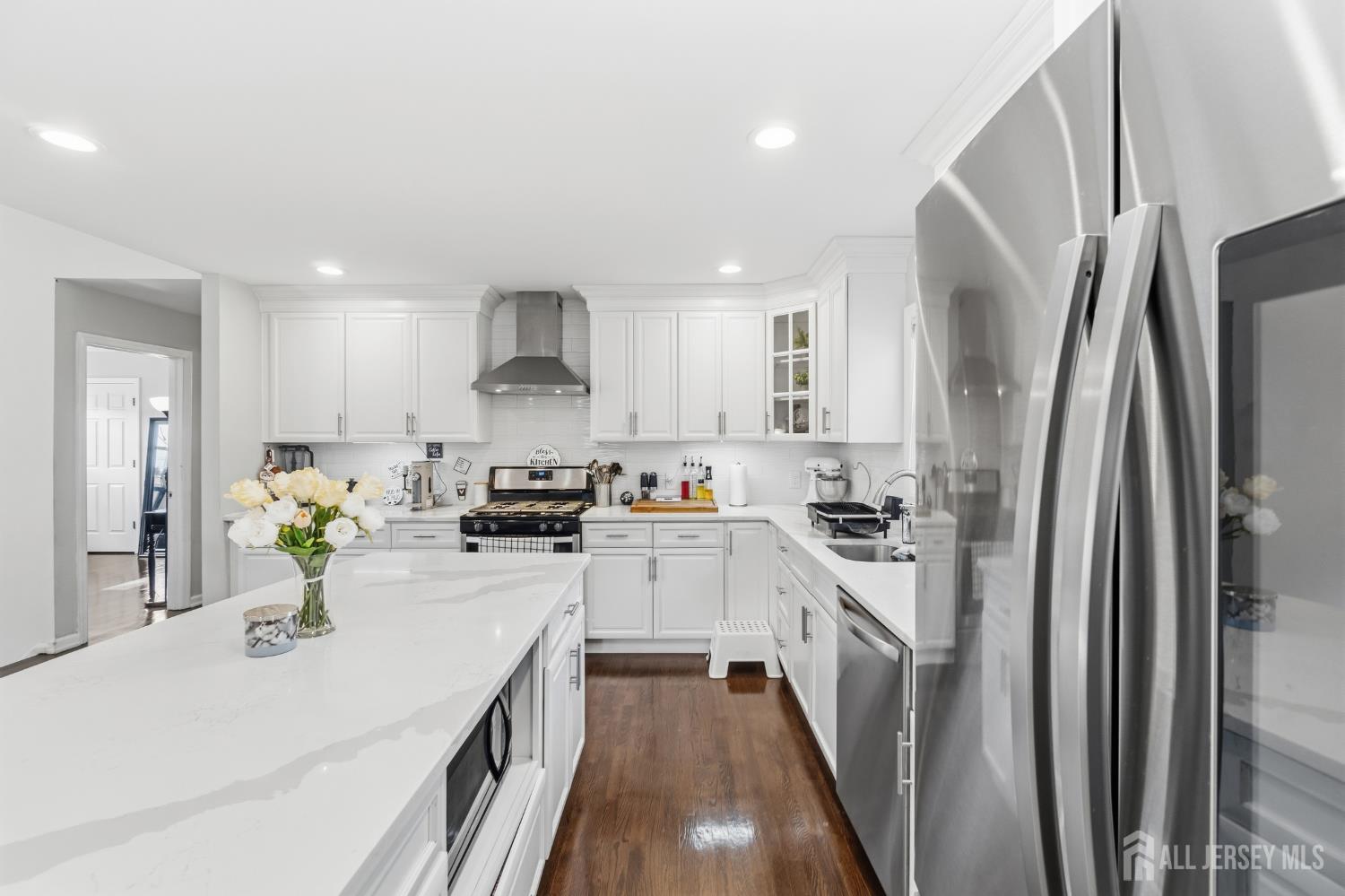 24 Wilk Road Edison NJ 08837