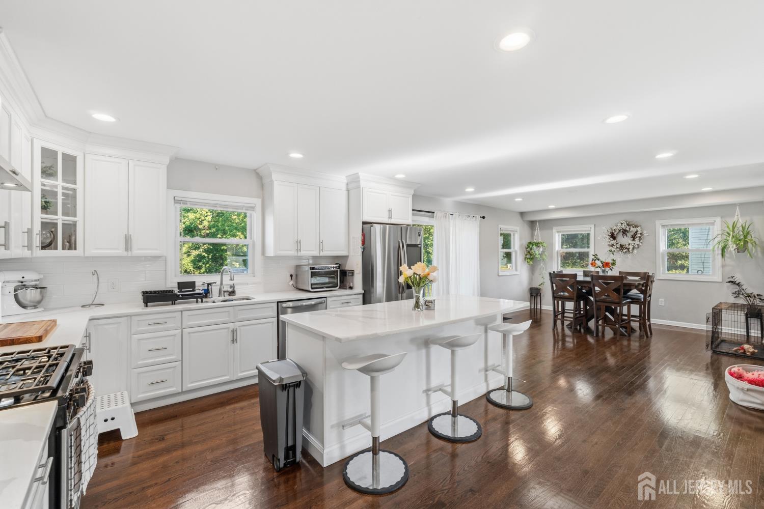 24 Wilk Road Edison NJ 08837