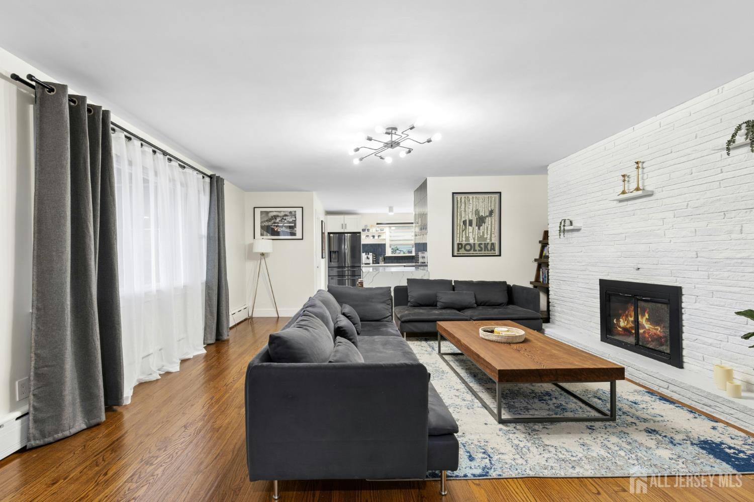125 W Minna Avenue Avenel NJ 07001