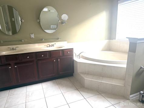 143 Valencia Drive Monroe NJ 08831