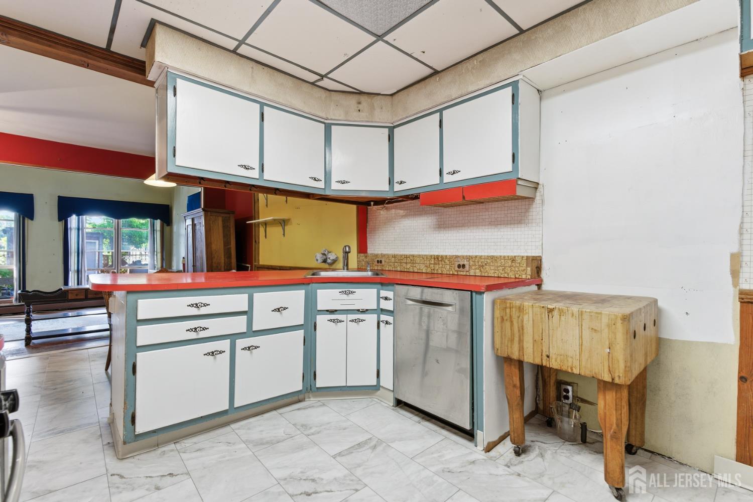 2 Claremont Avenue South River NJ 08882