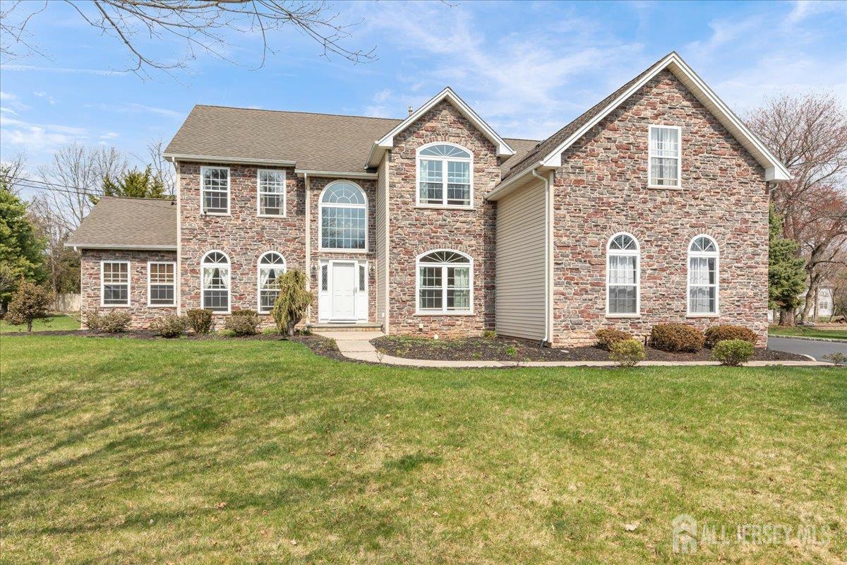 2 Nicole Drive Franklin NJ 08873