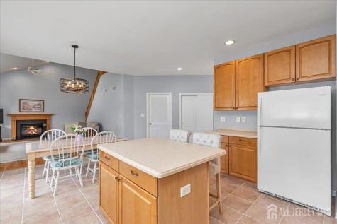 2 Nicole Drive Franklin NJ 08873