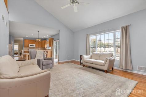2 Nicole Drive Franklin NJ 08873