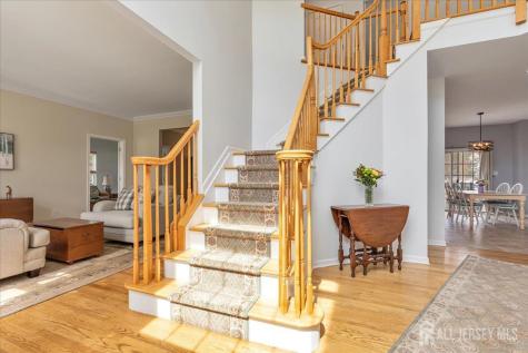 2 Nicole Drive Franklin NJ 08873