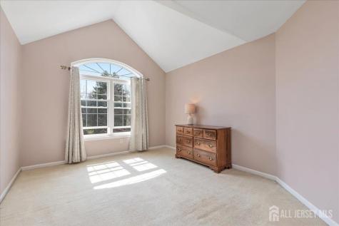 2 Nicole Drive Franklin NJ 08873