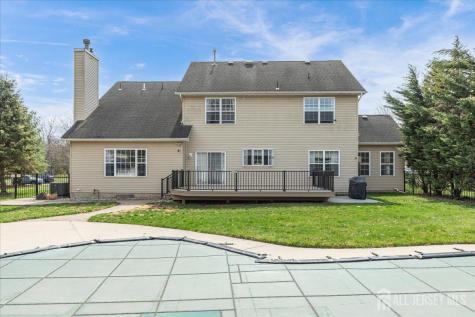 2 Nicole Drive Franklin NJ 08873