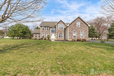 2 Nicole Drive Franklin NJ 08873