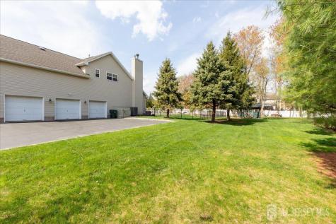 2 Nicole Drive Franklin NJ 08873