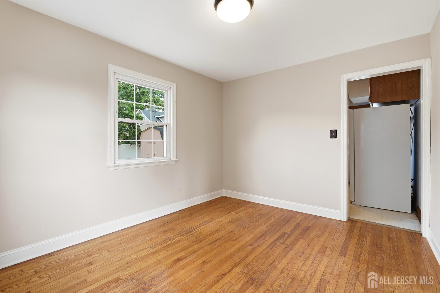 326 Melrose Avenue Middlesex NJ 08846