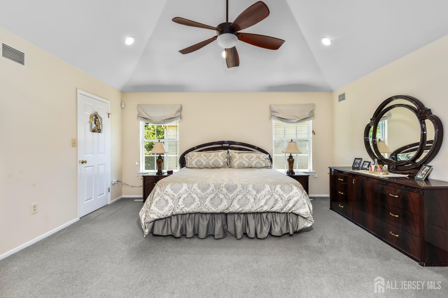 19 Trish Court Old Bridge NJ 07747