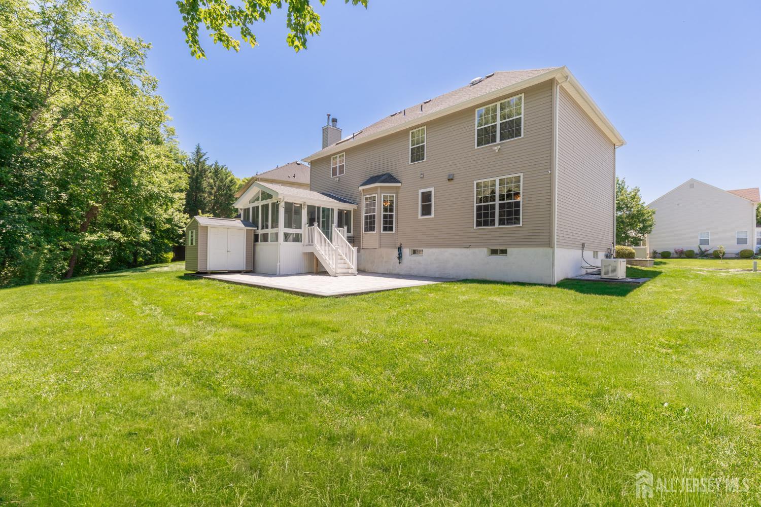 19 Trish Court Old Bridge NJ 07747