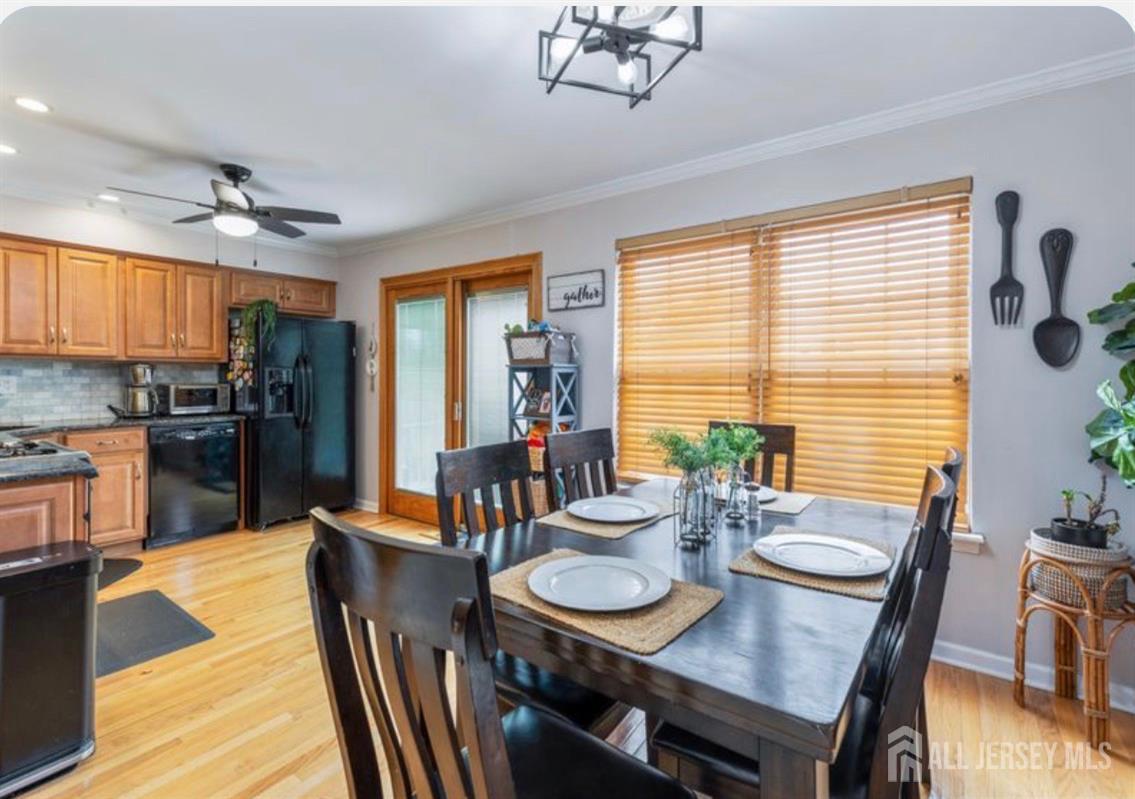 40 Lantern Lane Sayreville NJ 08872