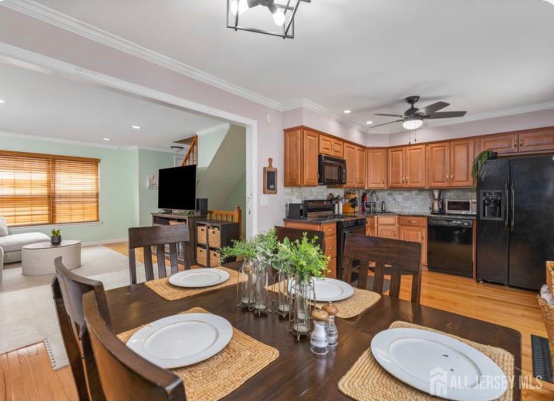 40 Lantern Lane Sayreville NJ 08872