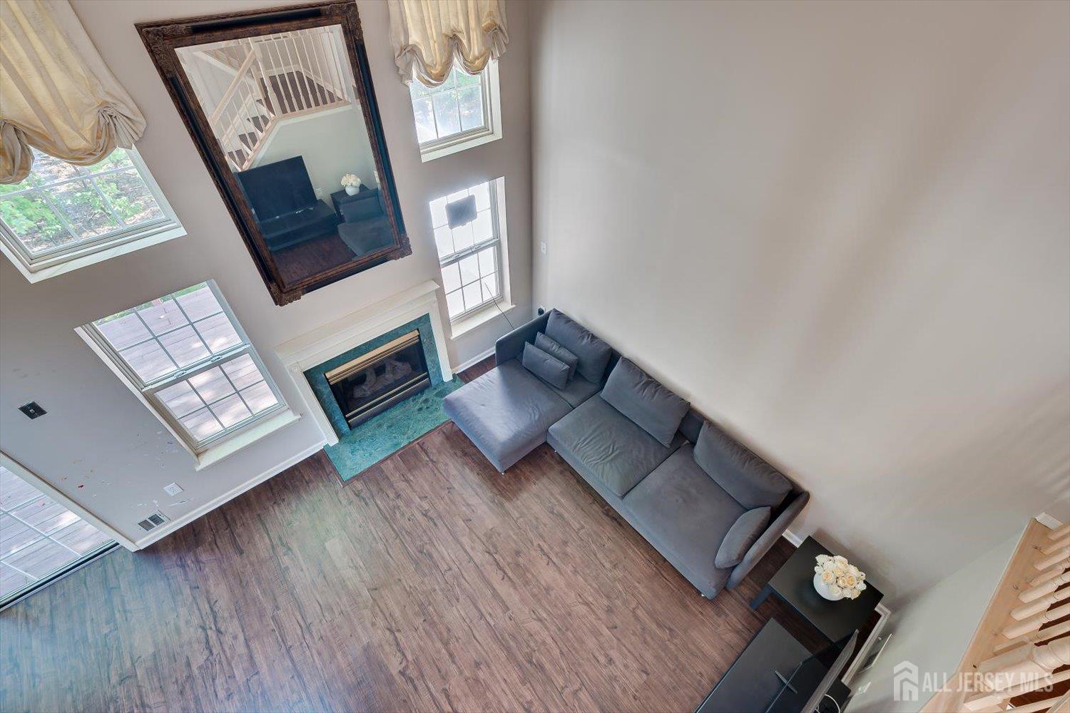 26 Alpine Road Holmdel NJ 07733