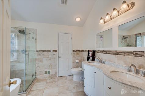 26 Alpine Road Holmdel NJ 07733