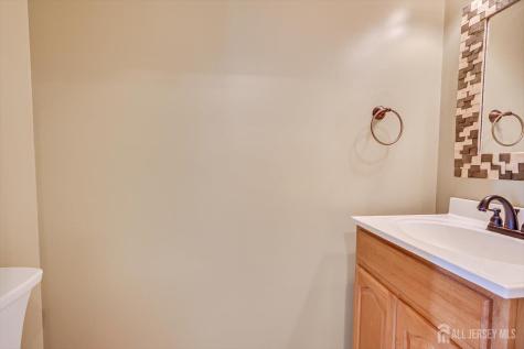 26 Alpine Road Holmdel NJ 07733