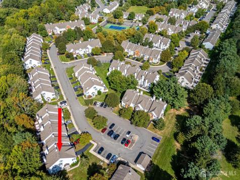 26 Alpine Road Holmdel NJ 07733
