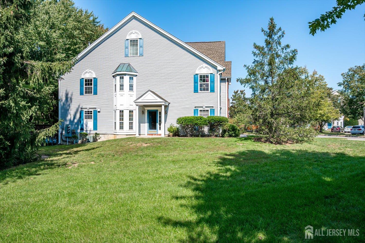 26 Alpine Road Holmdel NJ 07733