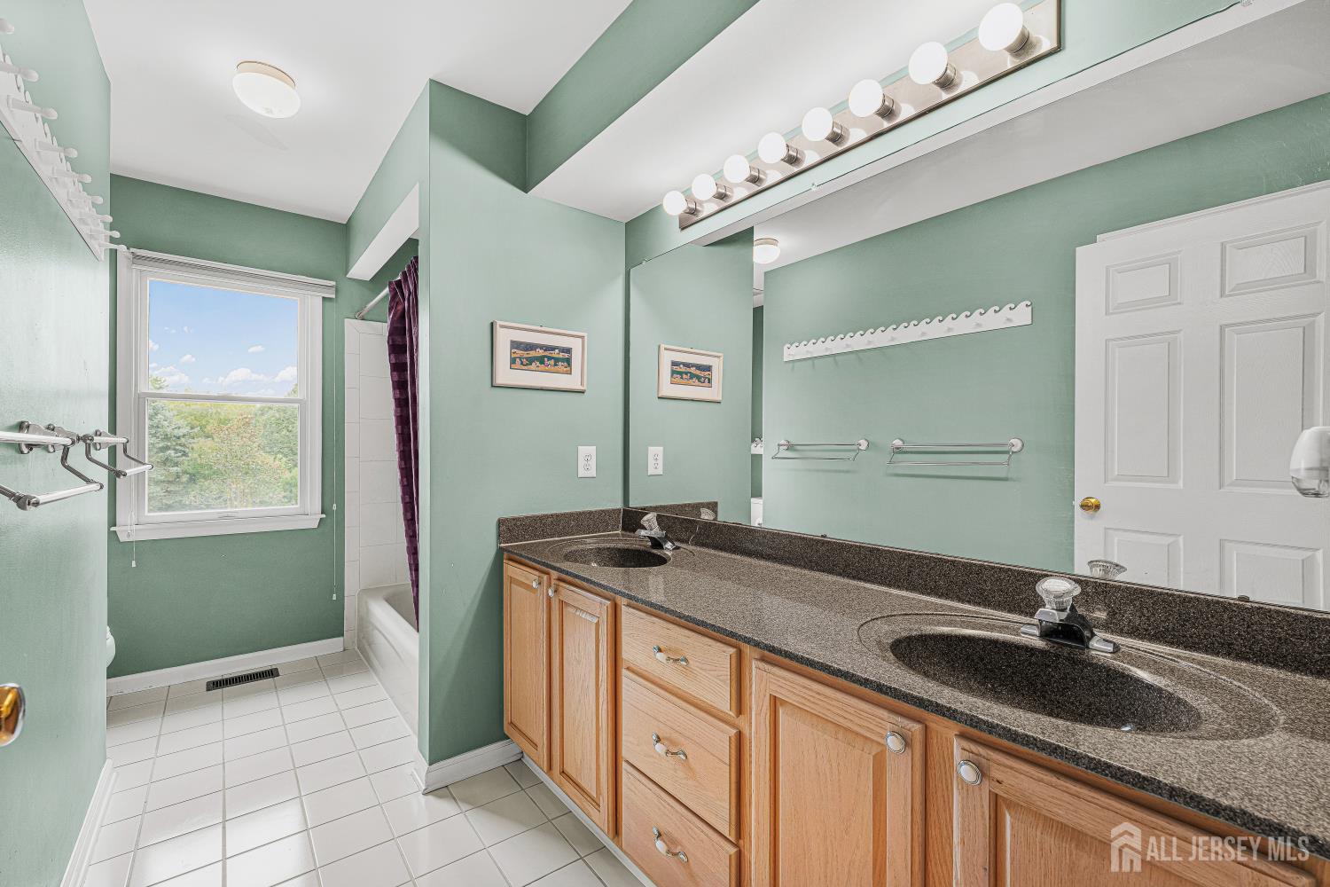 16 Harvest Drive Plainsboro NJ 08536