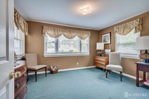 866 Crescent Drive Rahway NJ 07065