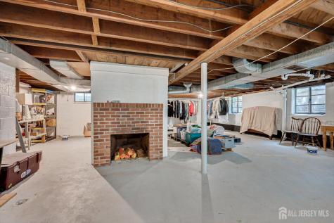 866 Crescent Drive Rahway NJ 07065