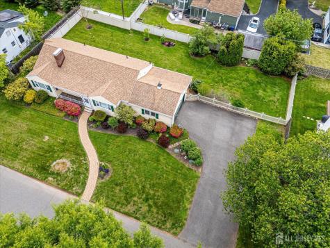 866 Crescent Drive Rahway NJ 07065