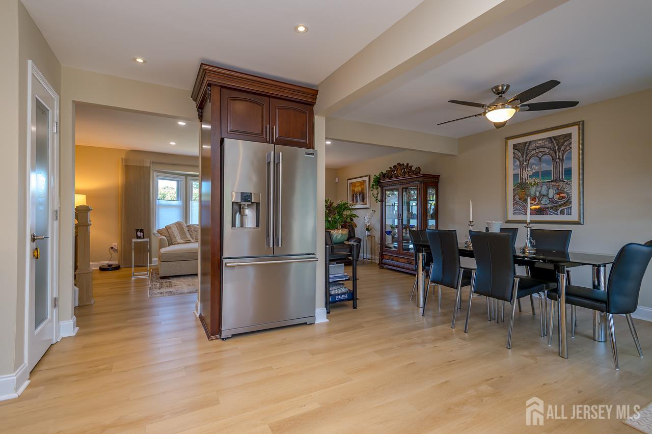 38 Holly Drive Sayreville NJ 08859