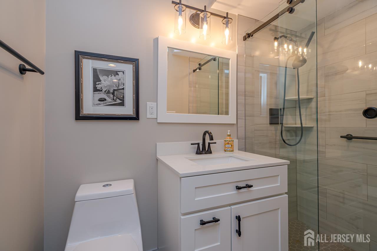 38 Holly Drive Sayreville NJ 08859