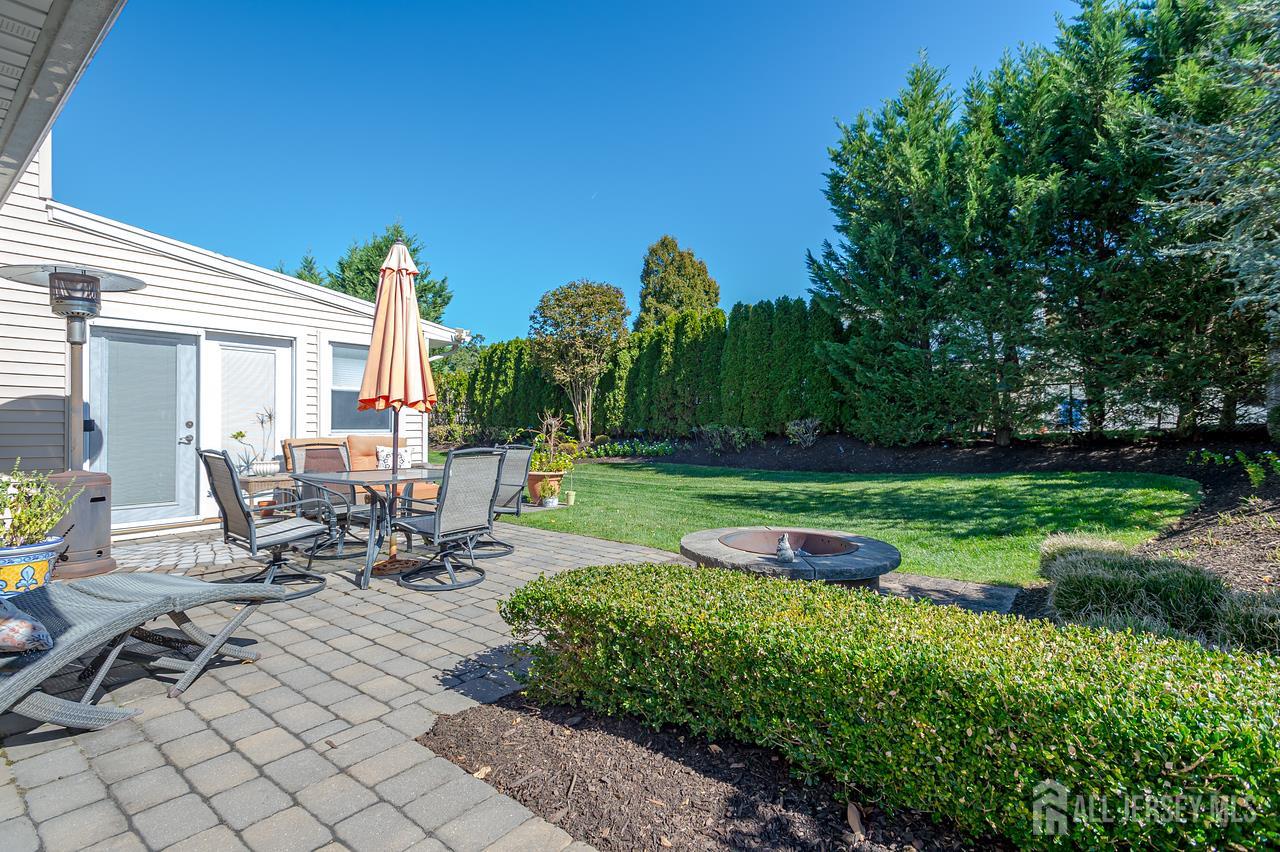 38 Holly Drive Sayreville NJ 08859