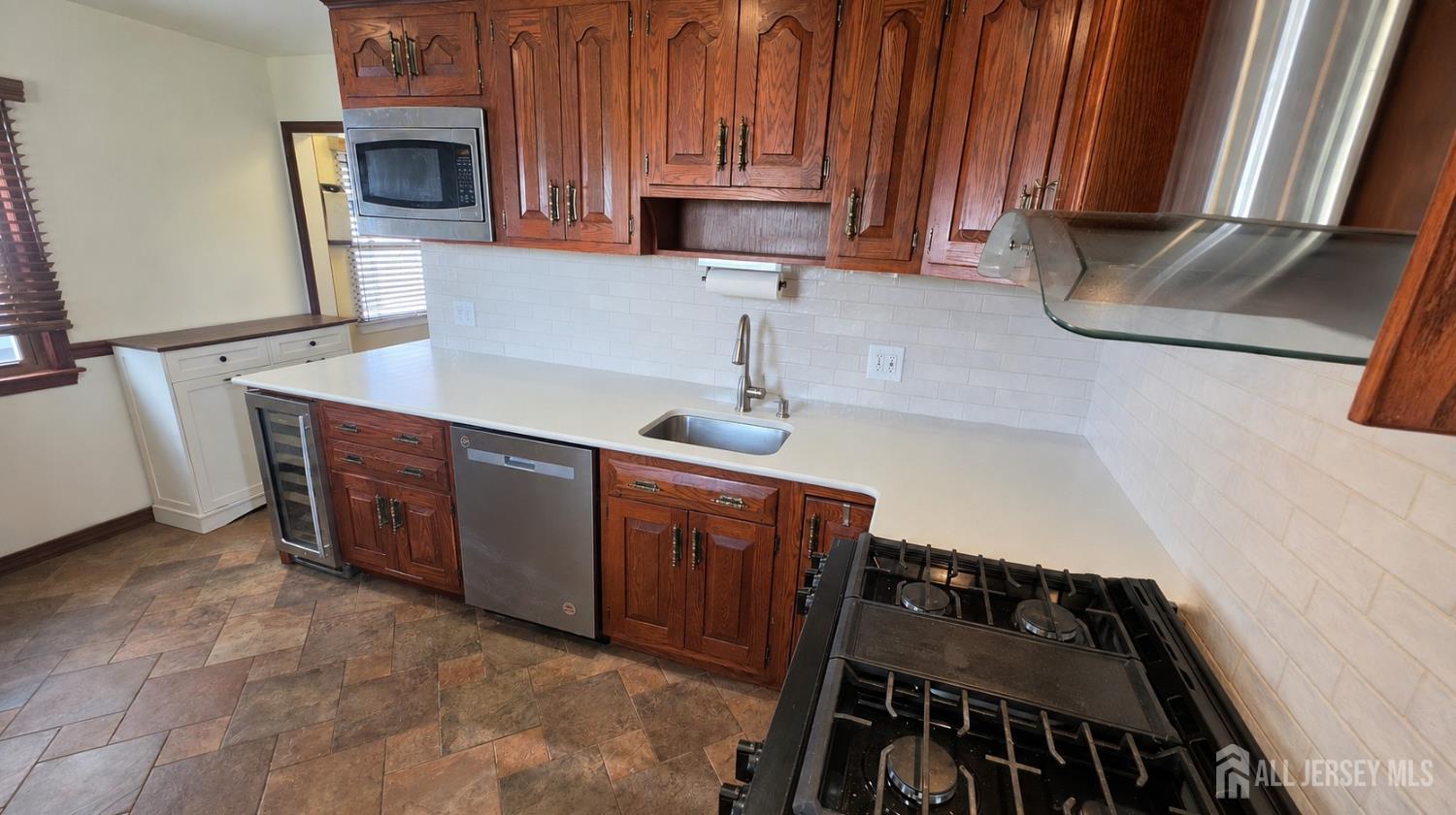 50 Patton Drive Sayreville NJ 08872