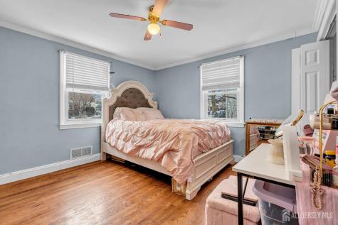 821 Front Street Dunellen NJ 08812