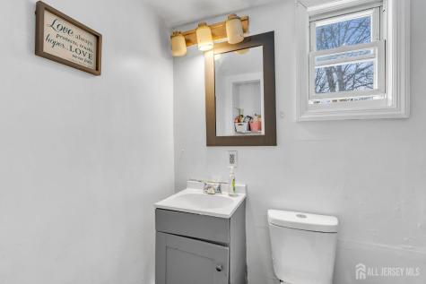 821 Front Street Dunellen NJ 08812