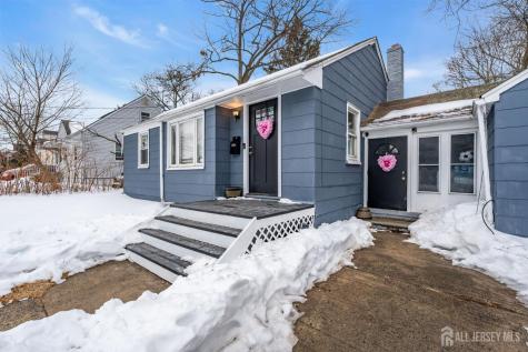 821 Front Street Dunellen NJ 08812
