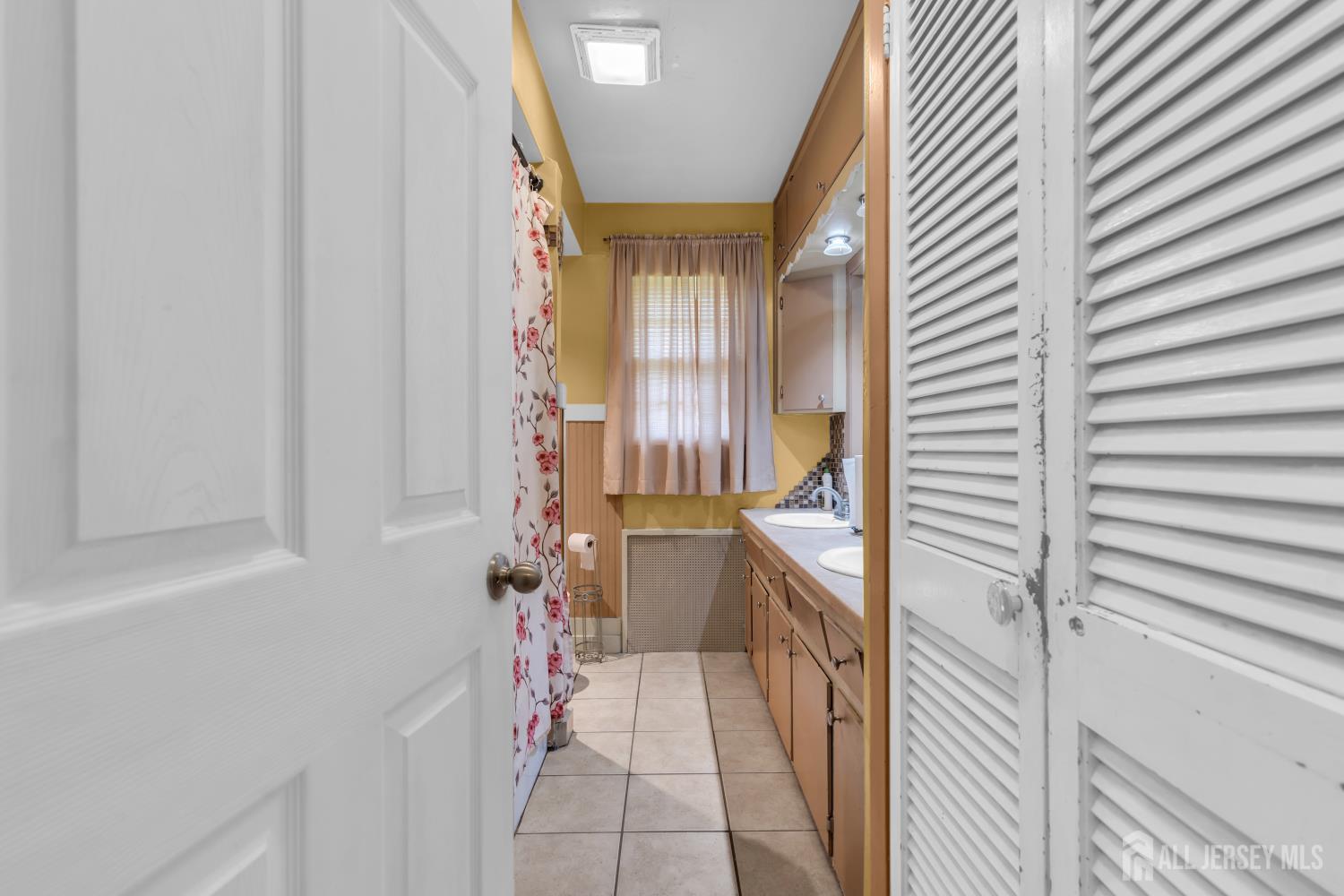 556 Spotswood Englishtown Road Monroe NJ 08831