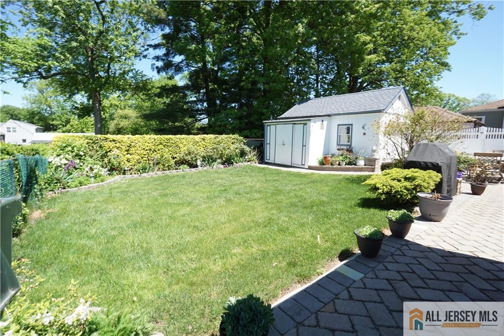 124 Inwood Avenue Colonia NJ 07067