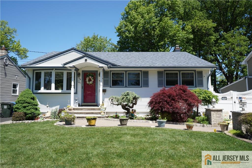 124 Inwood Avenue Colonia NJ 07067