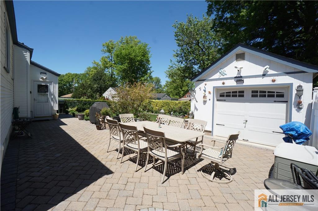 124 Inwood Avenue Colonia NJ 07067
